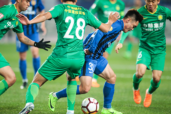 随着阿森纳2-0，切尔西1-3，利物浦1-1，英超最新积分榜出炉