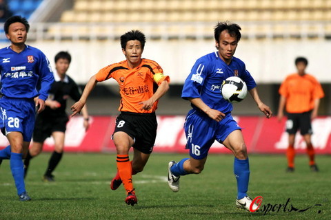 姆巴佩2025年已为皇马打进56球，仅差3球追平C罗纪录（姆巴佩2025年为皇马已进56球 追平C罗仅差3球）