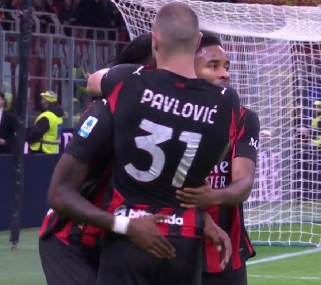 复出传射建功，内马尔率领桑托斯逃离降级区