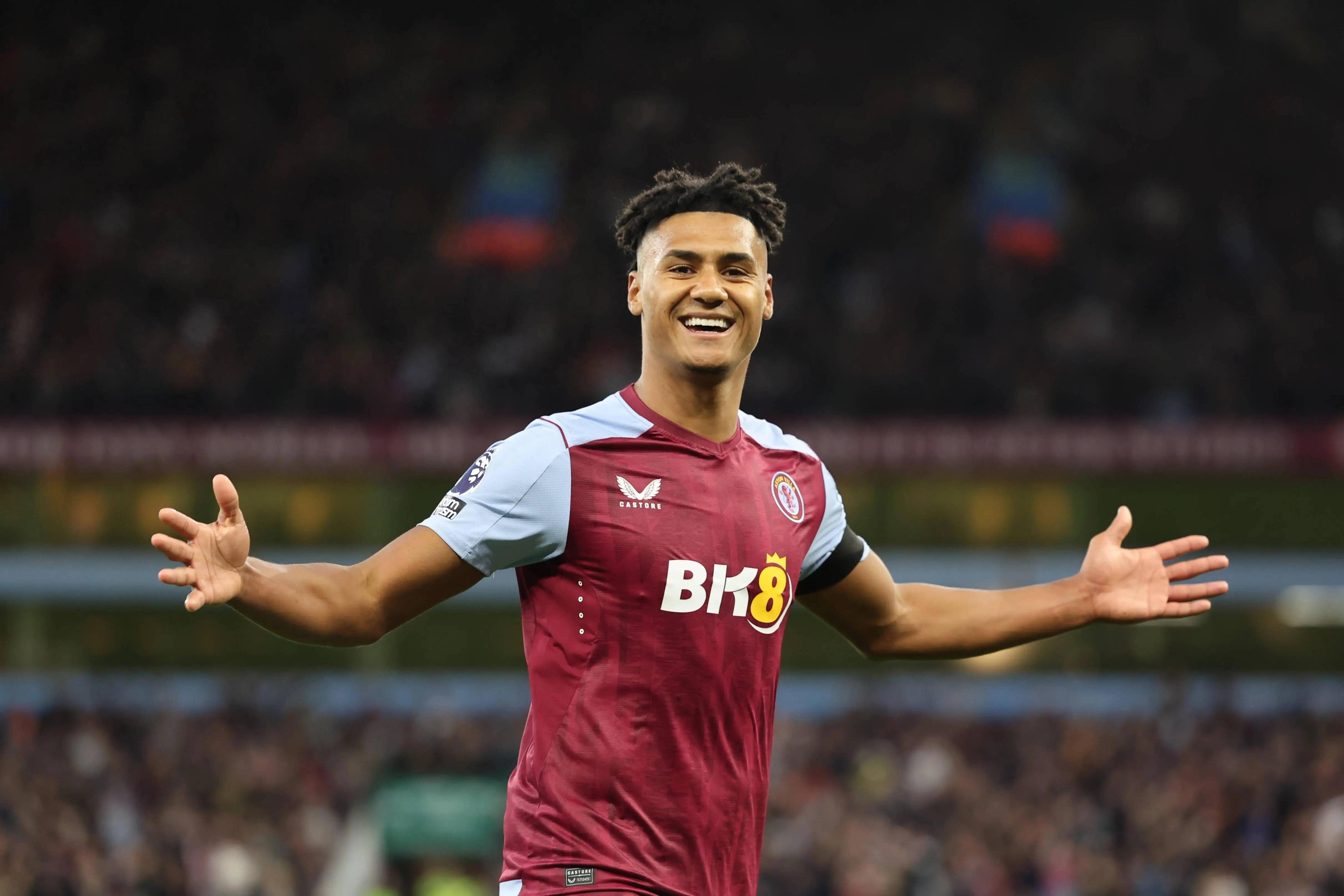 英超争四大战愈演愈烈（英超前四之争白热化）