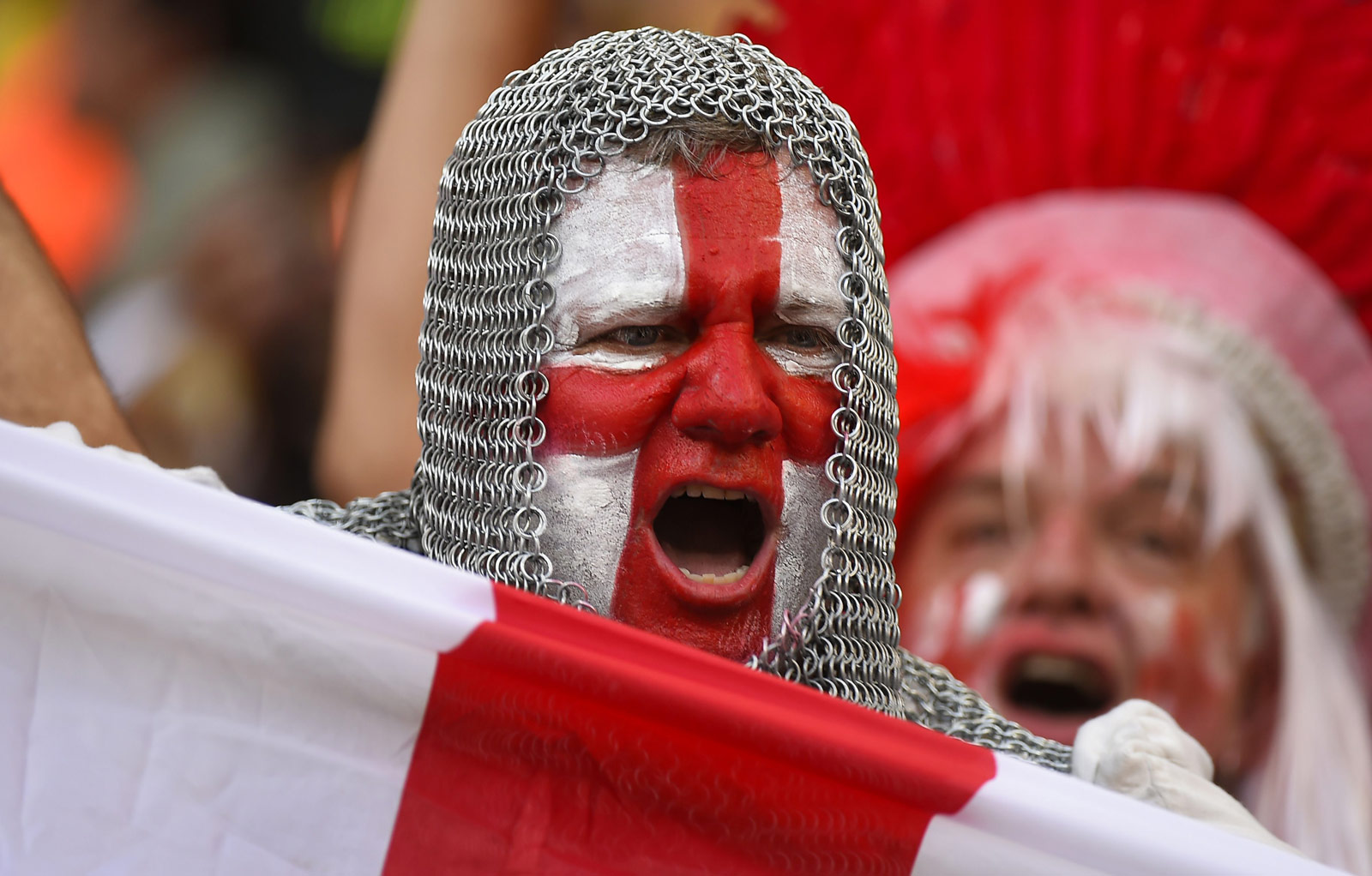 奥尔莫：欧洲杯门线解围是最兴奋时刻；若拿重要冠军就剃光头