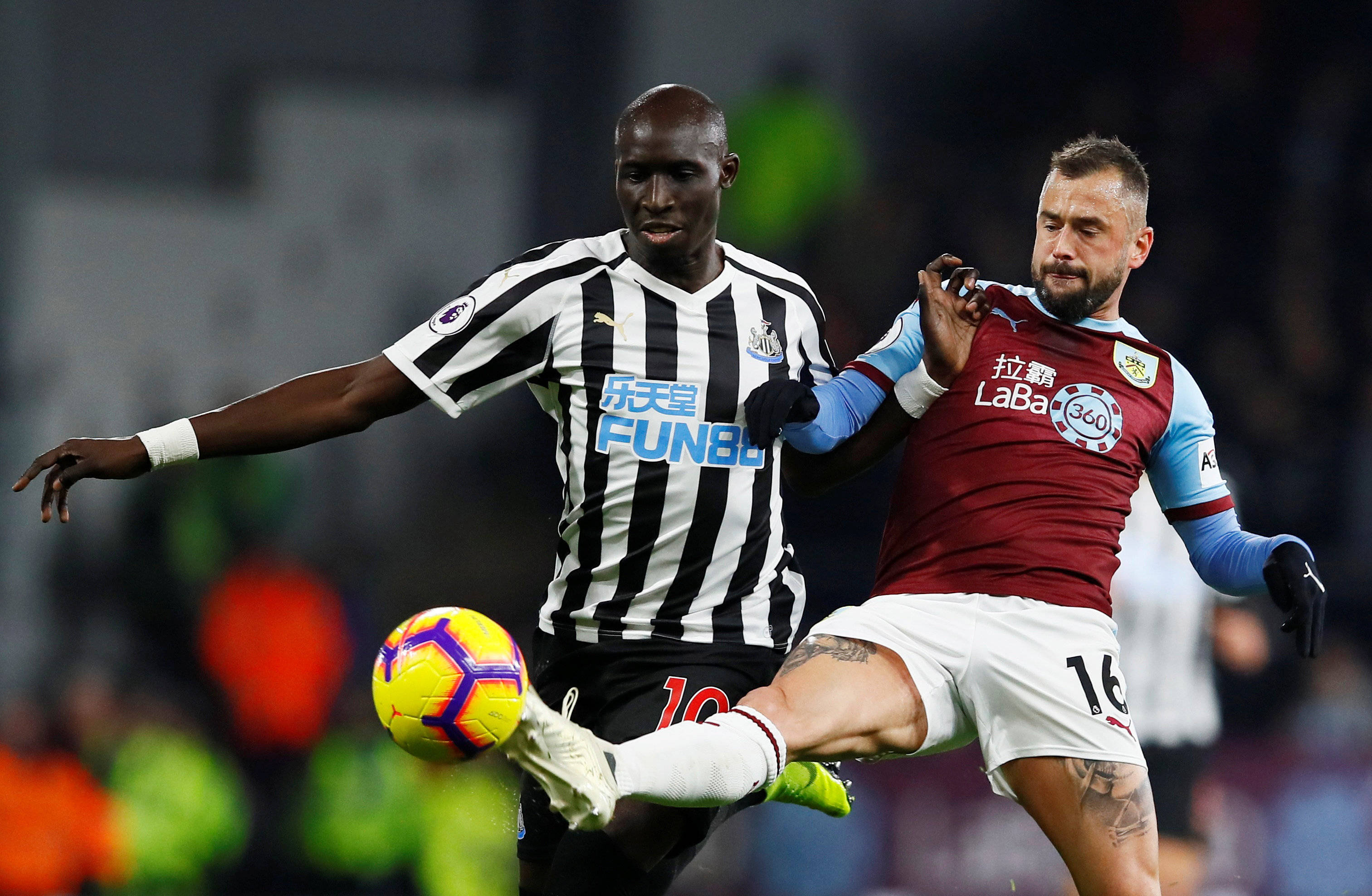 为什么南美足球如此浪漫？（南美足球的浪漫从何而来？）