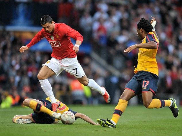 西媒：拉波尔塔、恩里克周五将就“内格雷拉案”出庭作证